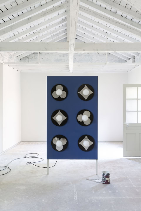 Photographie professionnelle de meubles et décoration, mettant en valeur le design et l'esthétique pour des campagnes publicitaires